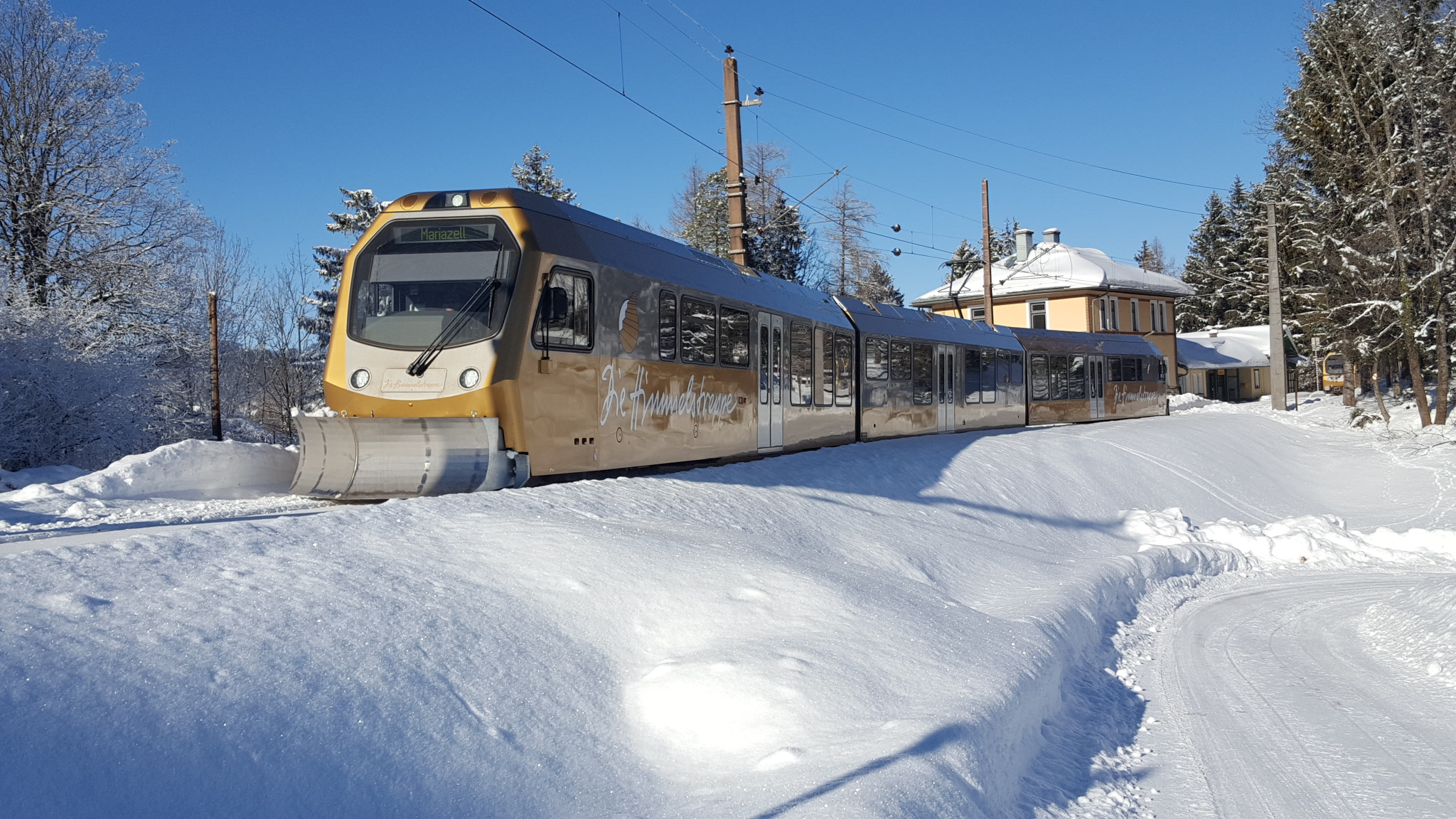 Von St. Pölten bis Mariazell: Adventfahrten mit der Mariazellerbahn